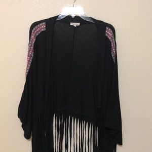 Fringe topper
